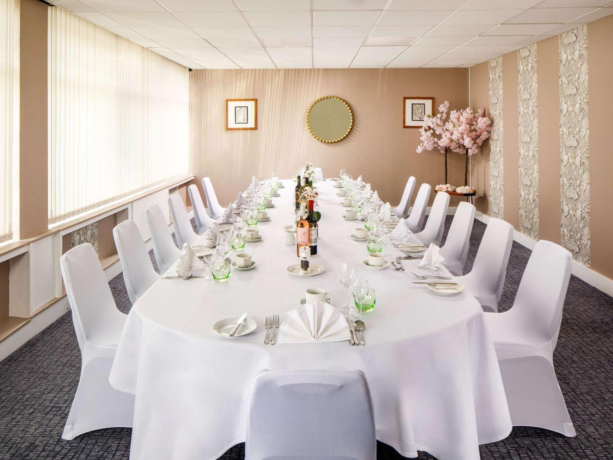 The Harlow Hotel By Accorhotels Exterior photo